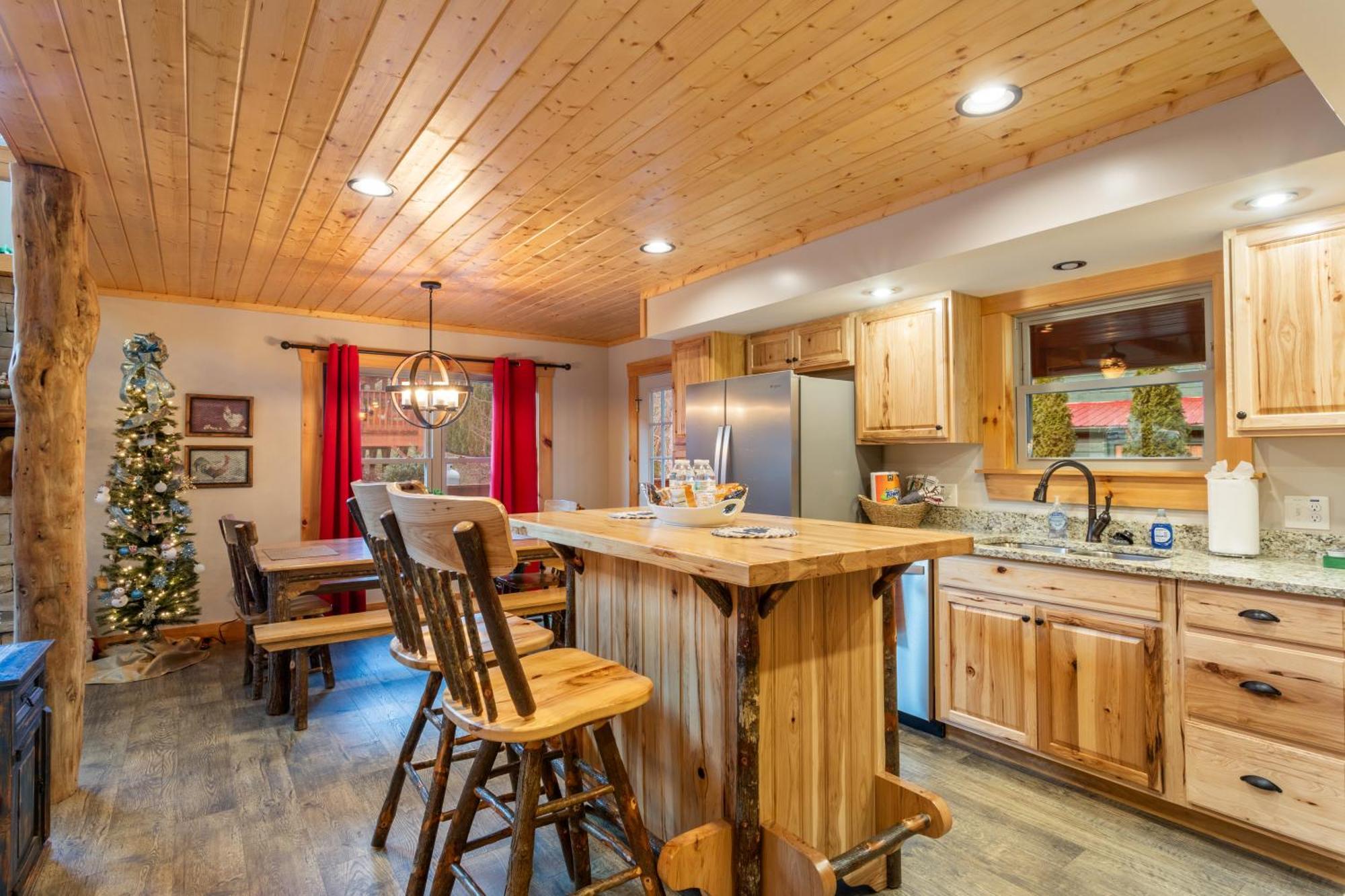The Snow Owl Cabin Maggie Valley Εξωτερικό φωτογραφία