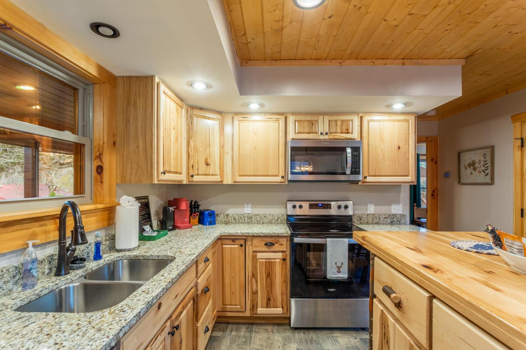 The Snow Owl Cabin Maggie Valley Εξωτερικό φωτογραφία